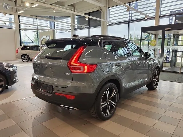 Volvo XC40 T5 TwE R-Design Aut.TAKUU 24KK/40TKM Image 3